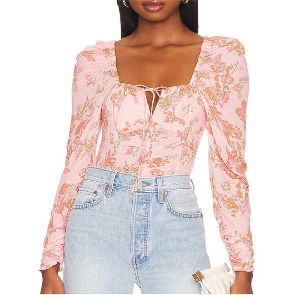 FREE PEOPLE Hilary Pink Floral Crop Top Puff Sleeve Square Neck Size Medium New - Picture 1 of 12